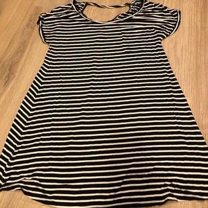 Black white strip T-shirt dress